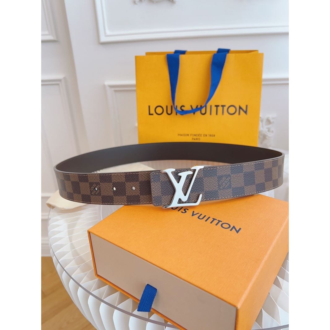 l0vis Vvtt0n belts